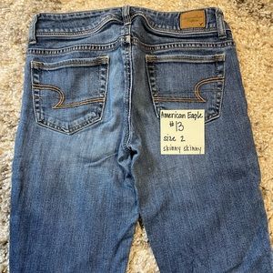 American Eagle Skinny Jeans Size 2
